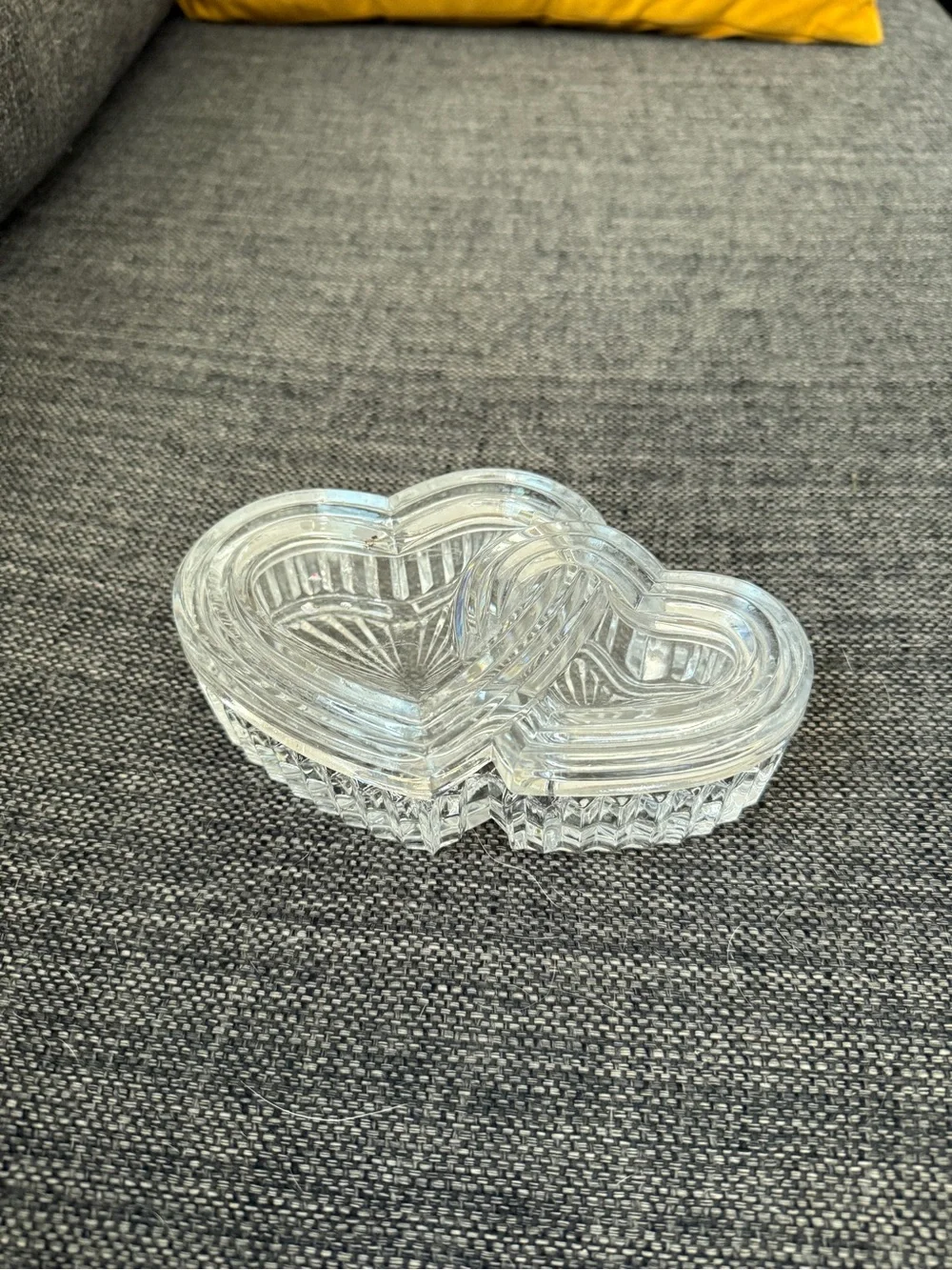 Clear Heart-Shaped Glass Trinket Dish - Clear vintage
